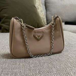 Mini nylon re edition shoulder bag